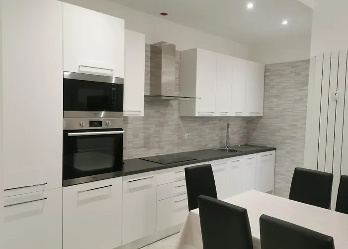 Residenze Niguarda E *